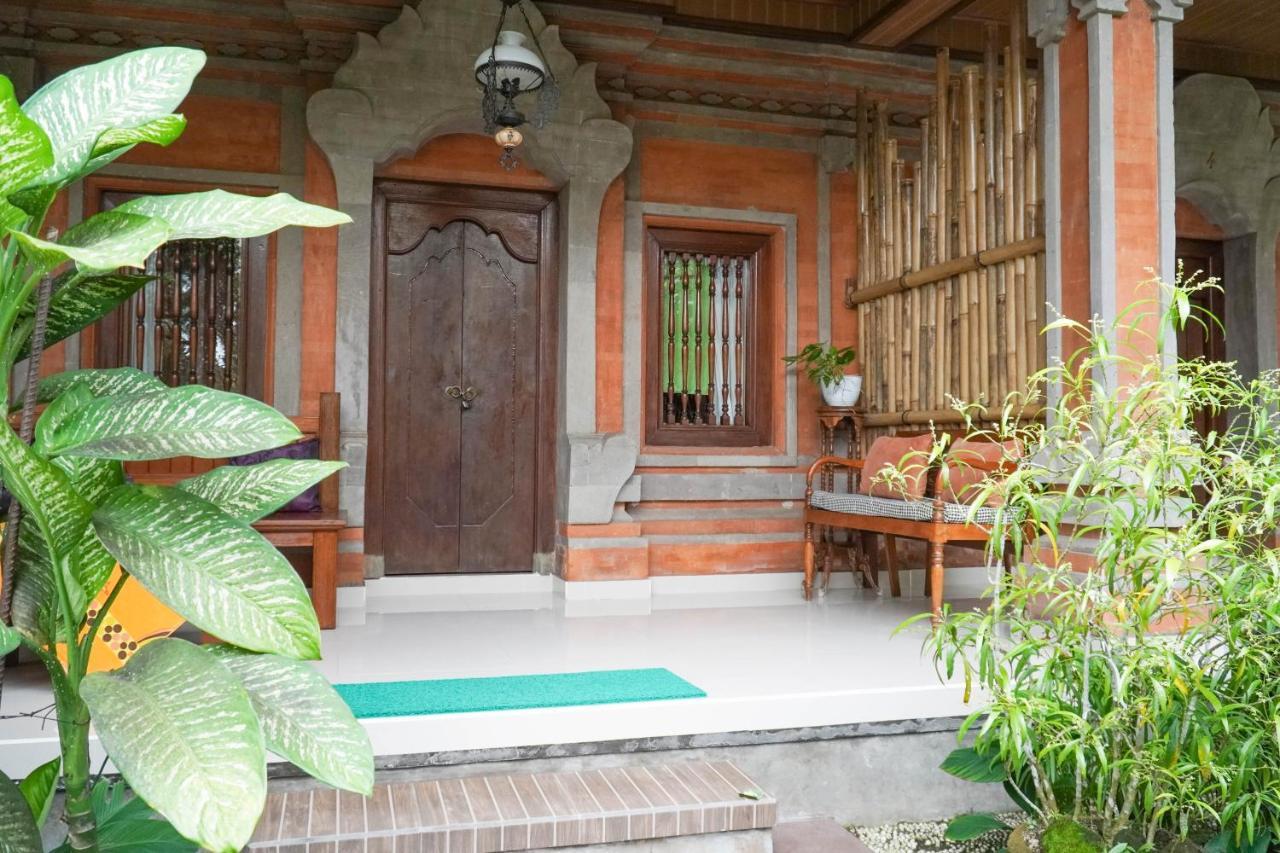 Nirwa Ubud Homestay Exterior foto