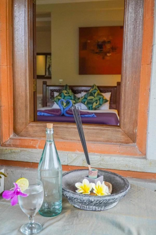 Nirwa Ubud Homestay Exterior foto